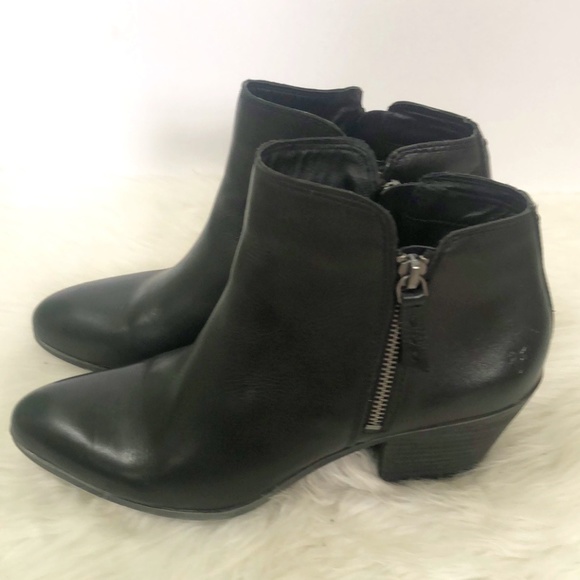 Frye Black Leather Judith Zip Bootie 3471738 Size 10 - Picture 4 of 10